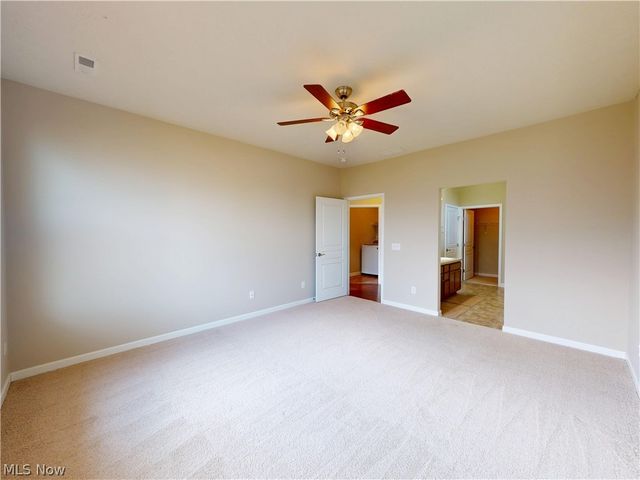 7986 Heatherglen Drive, Mentor, OH 44060