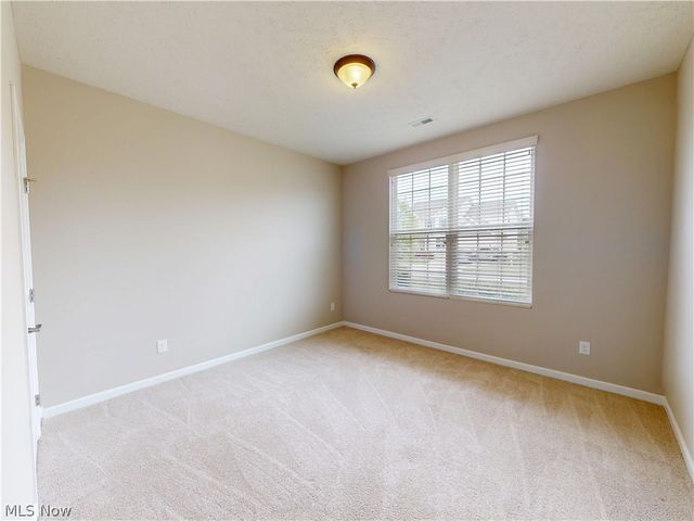 7986 Heatherglen Drive, Mentor, OH 44060