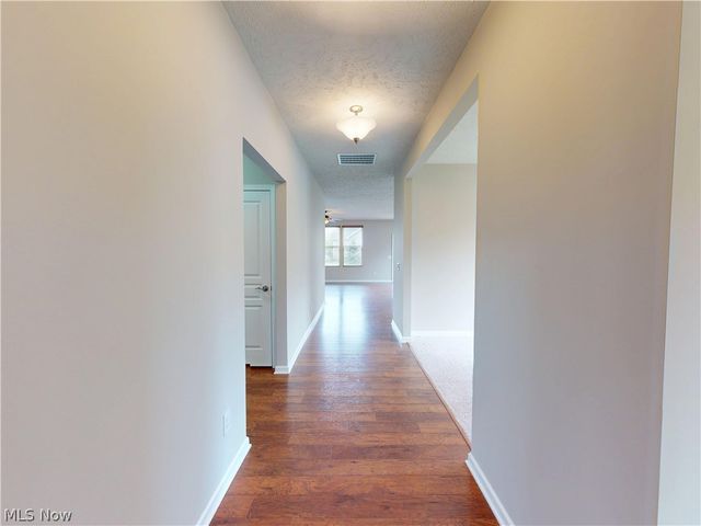 7986 Heatherglen Drive, Mentor, OH 44060