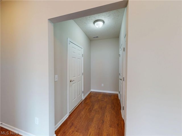 7986 Heatherglen Drive, Mentor, OH 44060