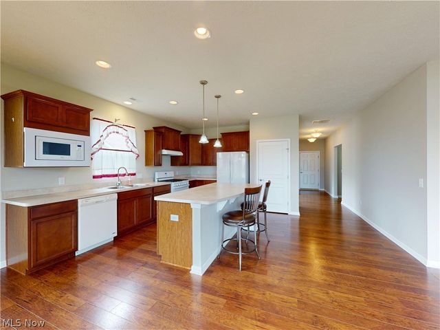 7986 Heatherglen Drive, Mentor, OH 44060