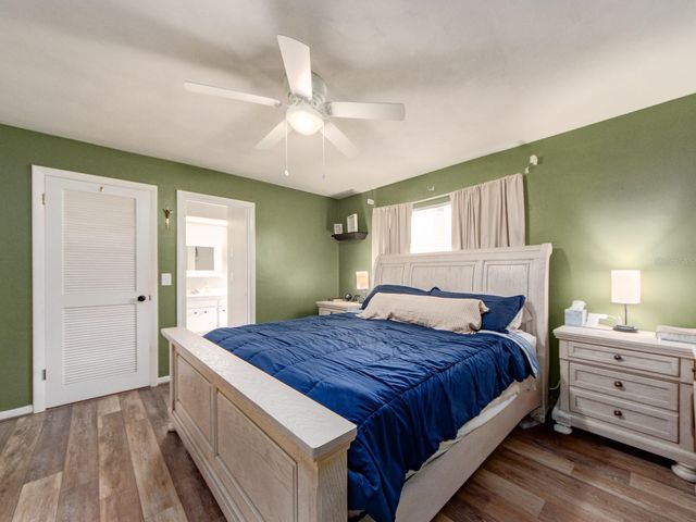 1678 ALGONQUIN DRIVE, Clearwater, FL 33755