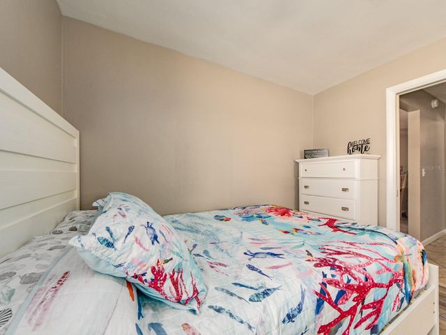 1678 ALGONQUIN DRIVE, Clearwater, FL 33755