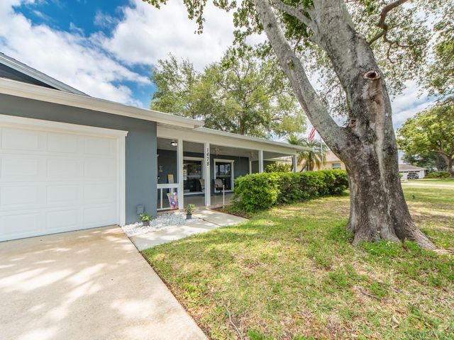 1678 ALGONQUIN DRIVE, Clearwater, FL 33755