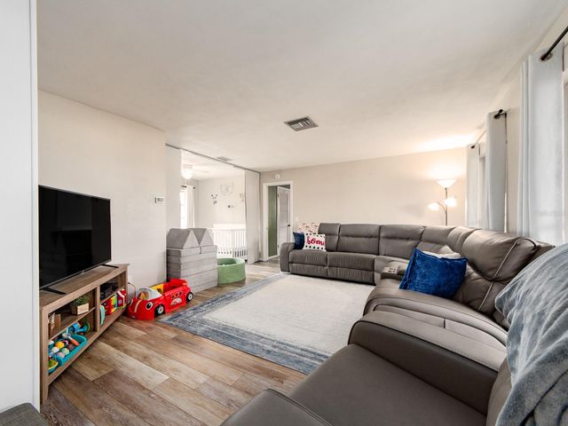 1678 ALGONQUIN DRIVE, Clearwater, FL 33755