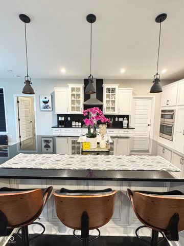 1436 Hove Drive, Greenwood, IN 46143