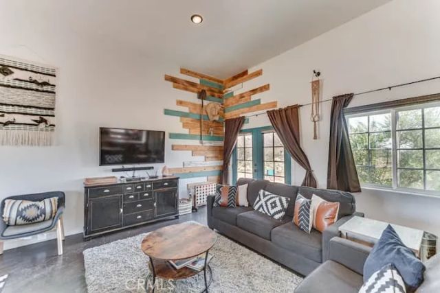 58725 Botkin Road, Landers, CA 92285