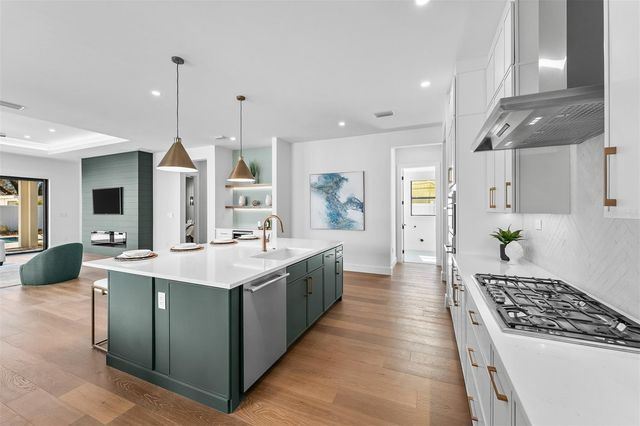 3303 HELEN AVENUE, Orlando, FL 32804