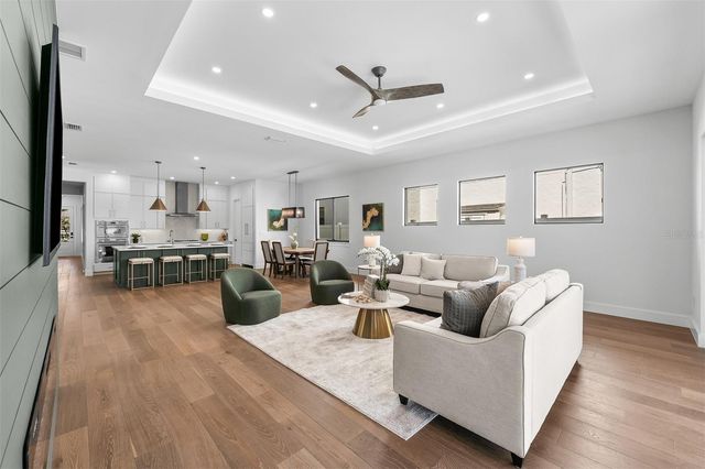 3303 HELEN AVENUE, Orlando, FL 32804