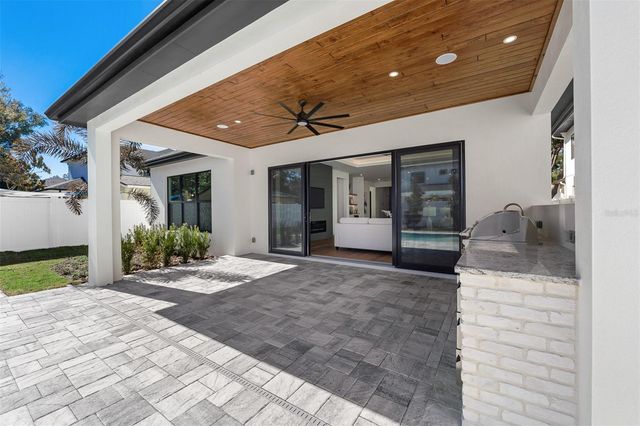 3303 HELEN AVENUE, Orlando, FL 32804