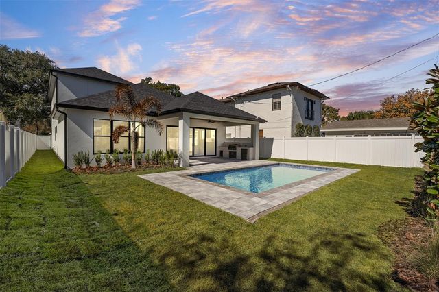 3303 HELEN AVENUE, Orlando, FL 32804