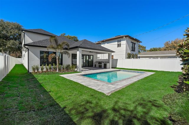 3303 HELEN AVENUE, Orlando, FL 32804