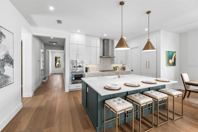 3303 HELEN AVENUE, Orlando, FL 32804