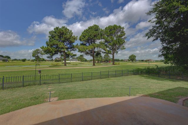 22060 Greenbriar Drive, Whitney, TX 76692