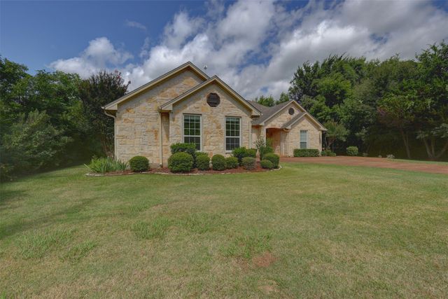 22060 Greenbriar Drive, Whitney, TX 76692