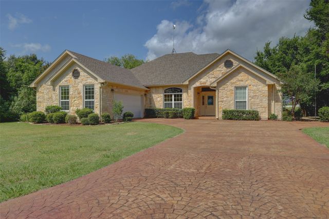 22060 Greenbriar Drive, Whitney, TX 76692