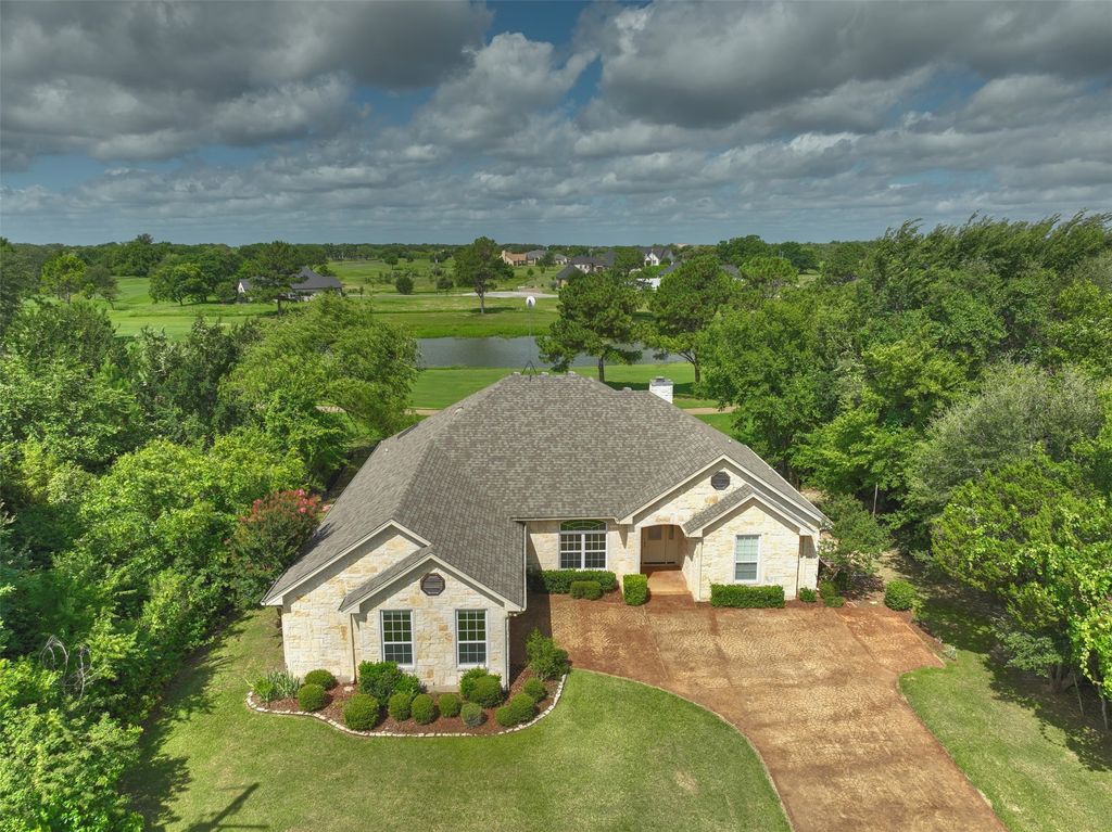 22060 Greenbriar Drive, Whitney, TX 76692