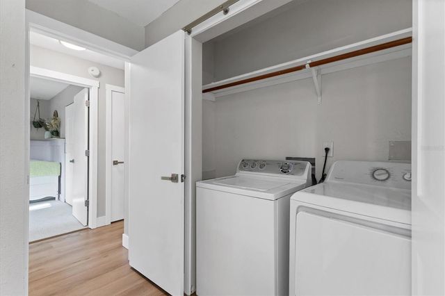 6812 41ST AVENUE E, Bradenton, FL 34208