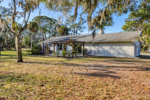 6812 41ST AVENUE E, Bradenton, FL 34208