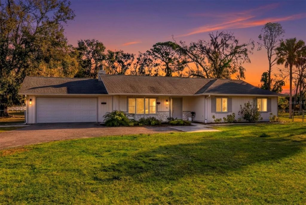 6812 41ST AVENUE E, Bradenton, FL 34208