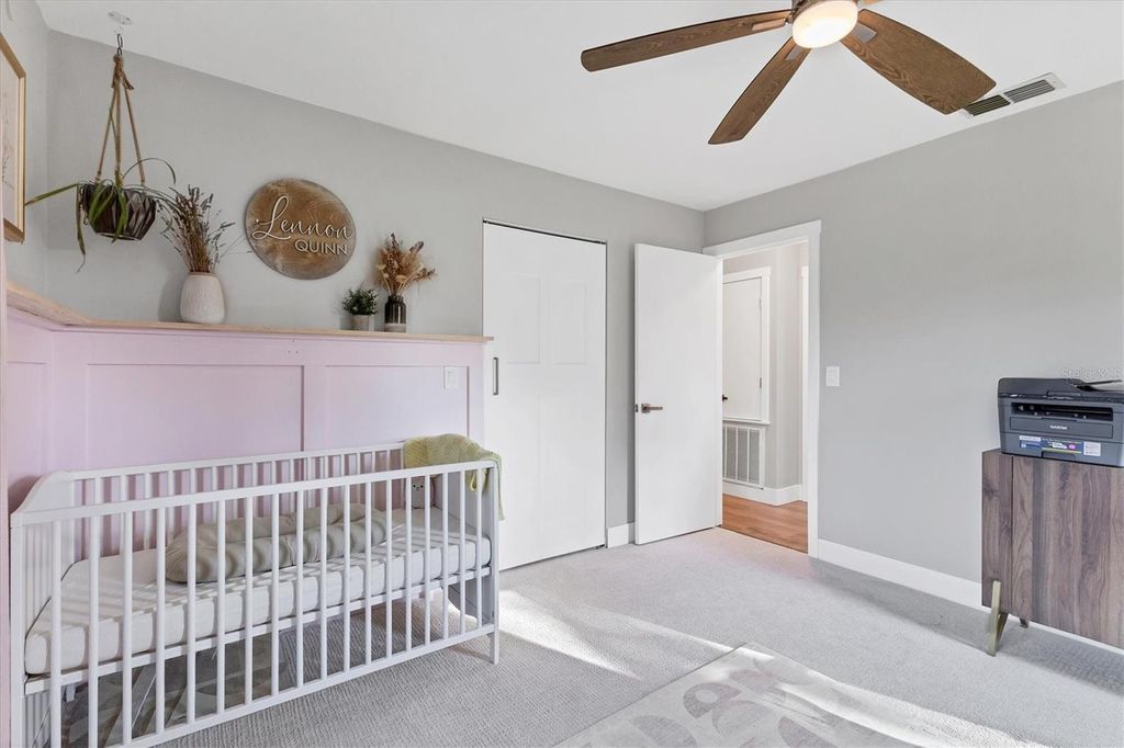 Image 23 of property listing at 6812 41ST AVENUE E, Bradenton, FL 34208