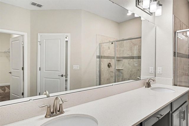 490 BRUNSWICK DRIVE, Davenport, FL 33837