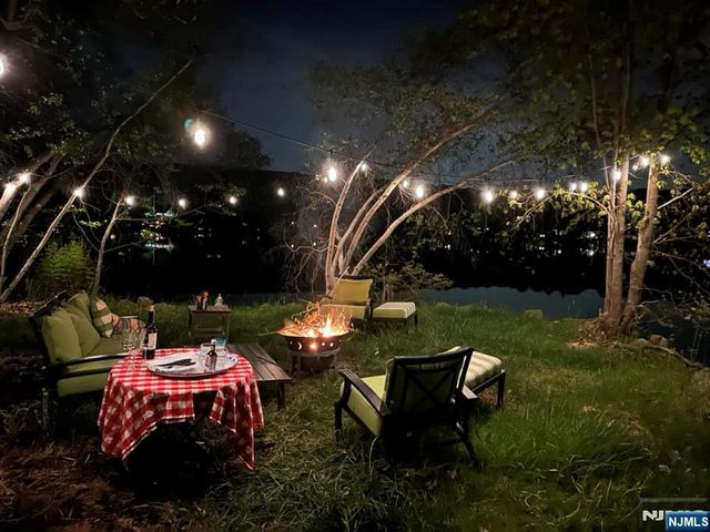 19 Fernwood Avenue, Hardyston, NJ 07460