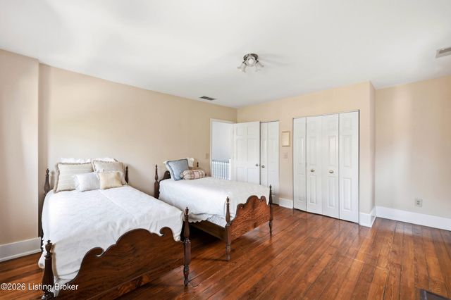 122 W Ormsby Ave, Louisville, KY 40203