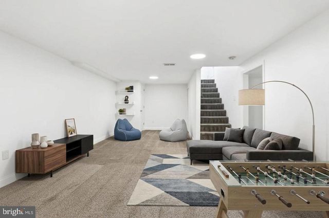 10419 GRANDIN RD, Silver Spring, MD 20902
