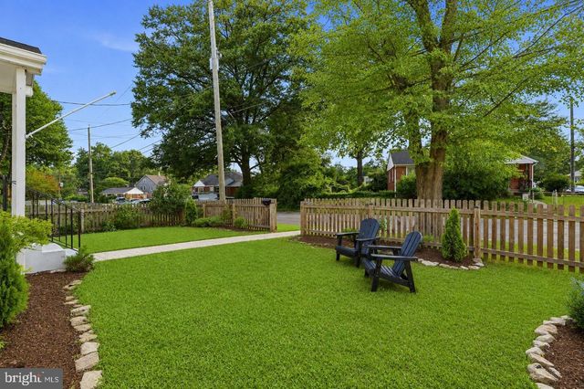10419 GRANDIN RD, Silver Spring, MD 20902