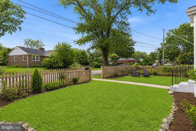 10419 GRANDIN RD, Silver Spring, MD 20902