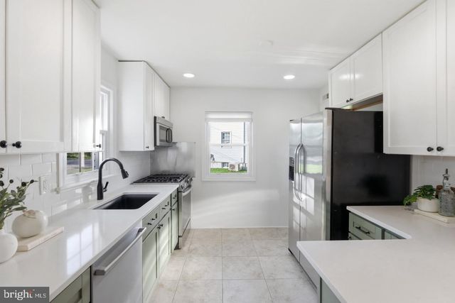 10419 GRANDIN RD, Silver Spring, MD 20902