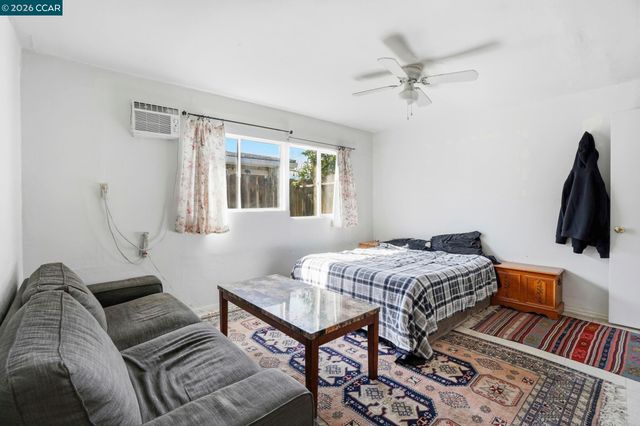 1990 Sunshine Dr, Concord, CA 94520