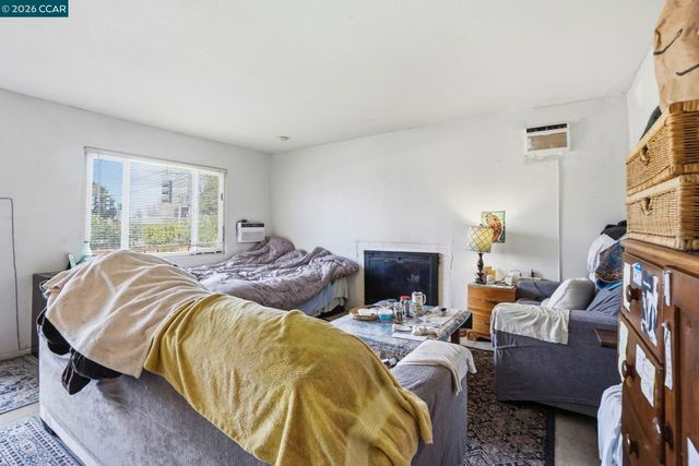 1990 Sunshine Dr, Concord, CA 94520