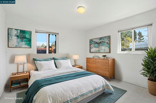 1990 Sunshine Dr, Concord, CA 94520