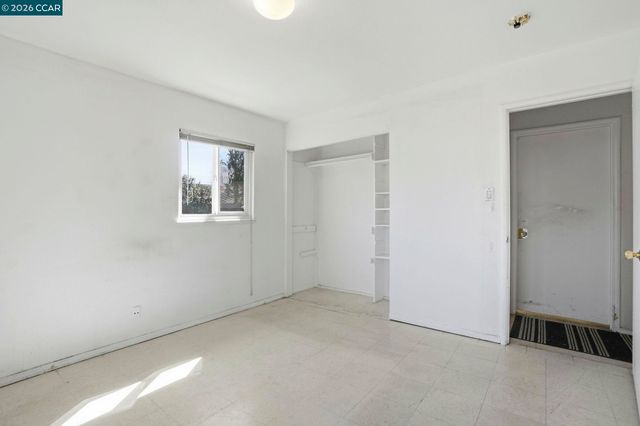 1990 Sunshine Dr, Concord, CA 94520