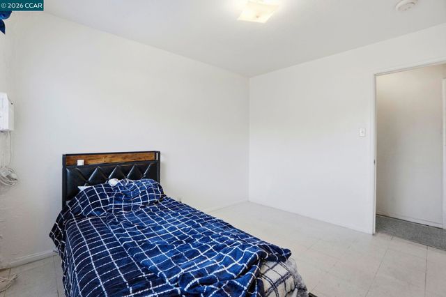 1990 Sunshine Dr, Concord, CA 94520