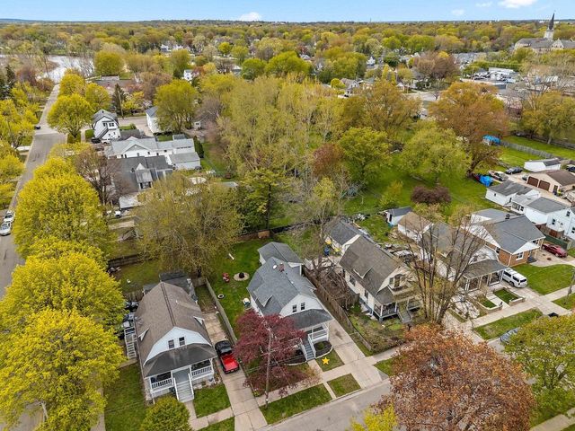 1450 CHICAGO STREET, Green Bay, WI 54301