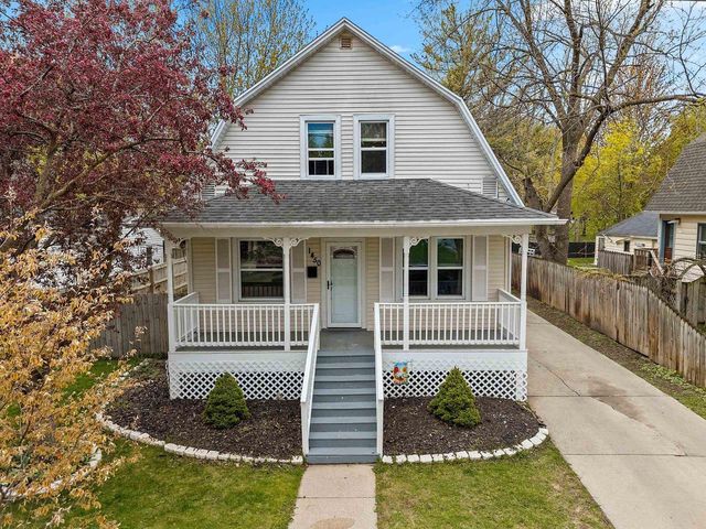 1450 CHICAGO STREET, Green Bay, WI 54301