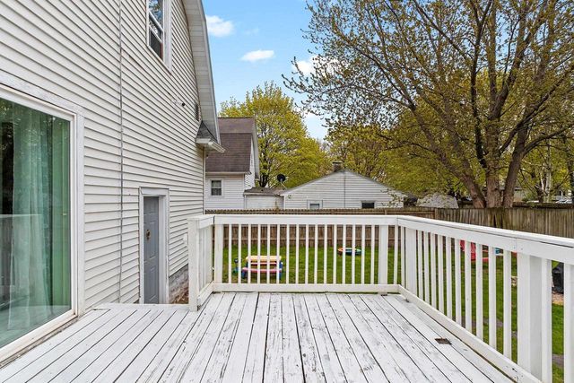 1450 CHICAGO STREET, Green Bay, WI 54301