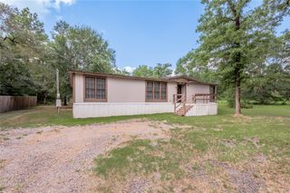 125 Frank Cloud Road, Huntsville, TX 77320