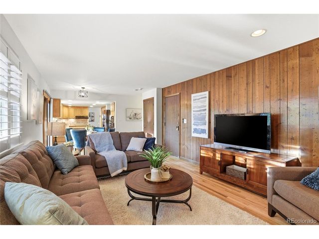 7753 S Oneida Ct, Englewood, CO 80112