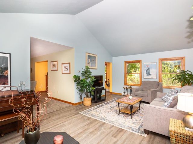 6 Tamarack Road, Plaistow, NH 03865