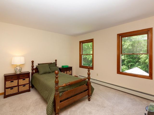 6 Tamarack Road, Plaistow, NH 03865