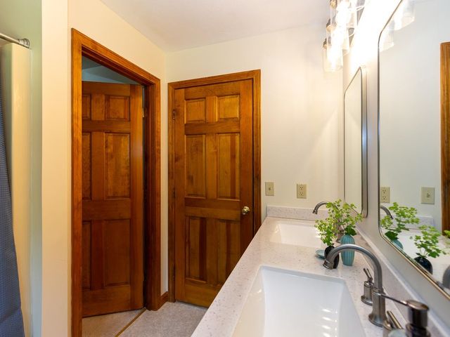 6 Tamarack Road, Plaistow, NH 03865