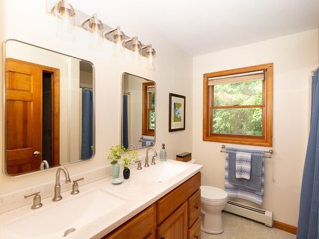 6 Tamarack Road, Plaistow, NH 03865