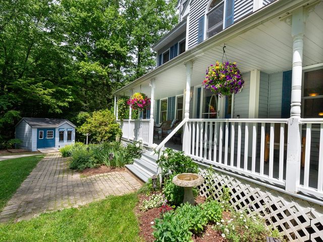 6 Tamarack Road, Plaistow, NH 03865