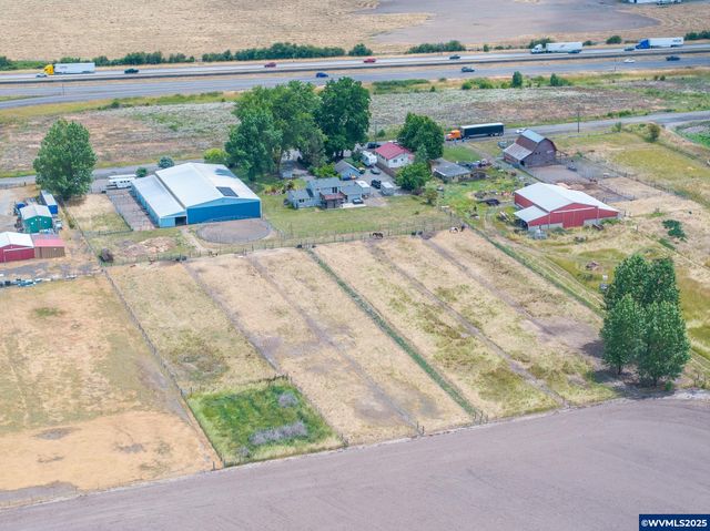 13793 Westside Ln S, Jefferson, OR 97352
