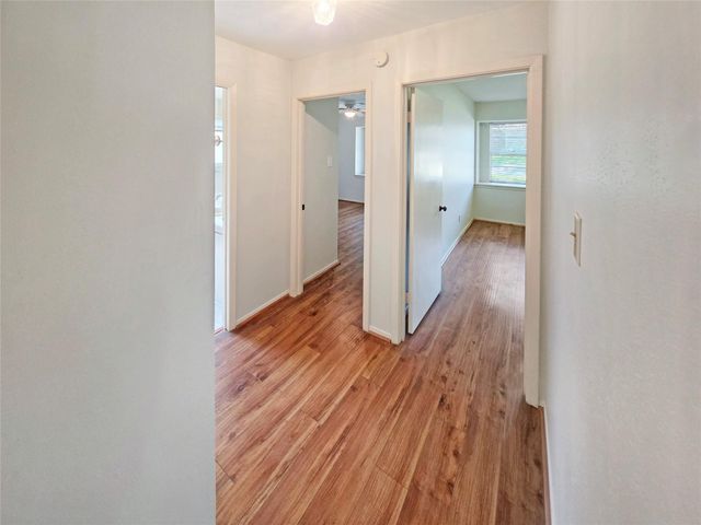 10806 Inwood Drive, Houston, TX 77042
