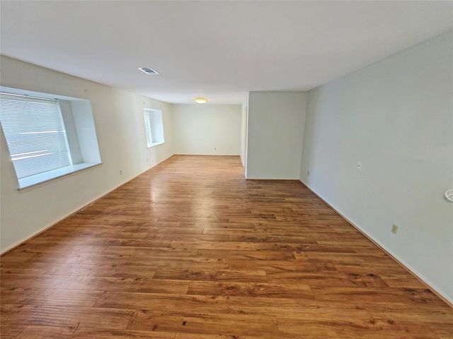 10806 Inwood Drive, Houston, TX 77042